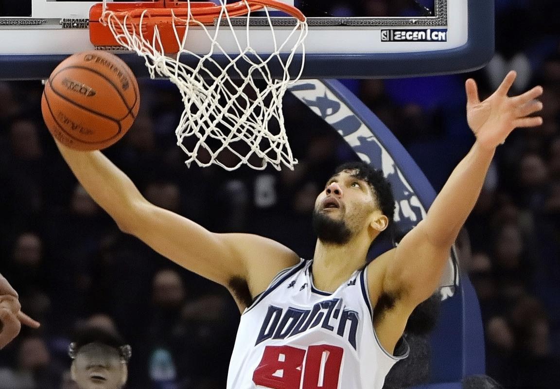 戈贝尔生涯总篮板数破万，现役球员第五人成就森林狼内线里程碑